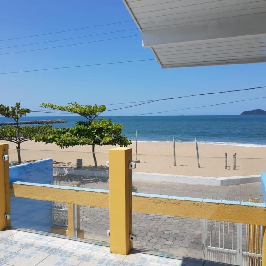 Mansao Ouro Verde Vlc Frente Para O Mar Com Piscina Piçarras Zewnętrze zdjęcie